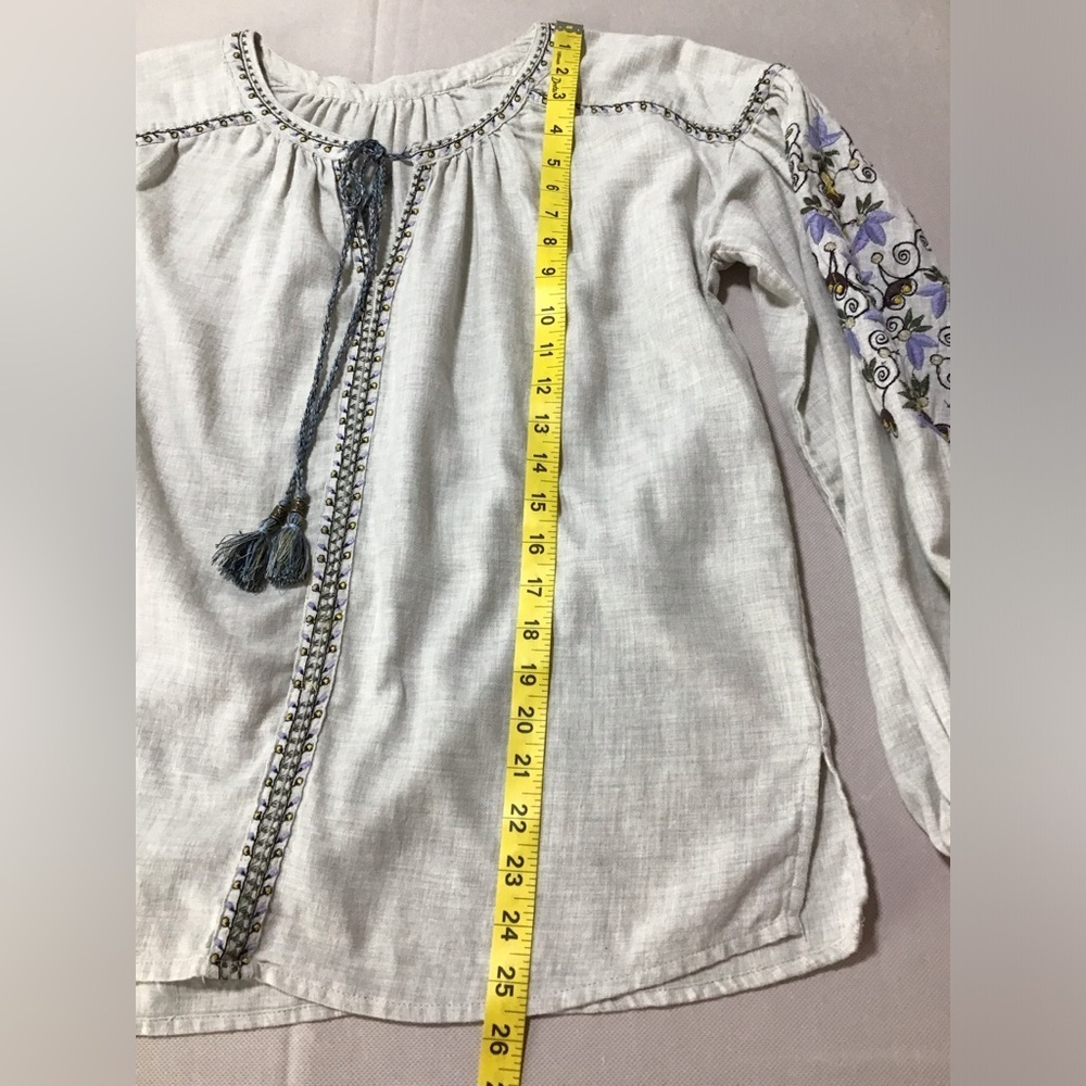 Max Studio Light Gray Embroidered Peasant Boho Blouse - Picture 11 of 11